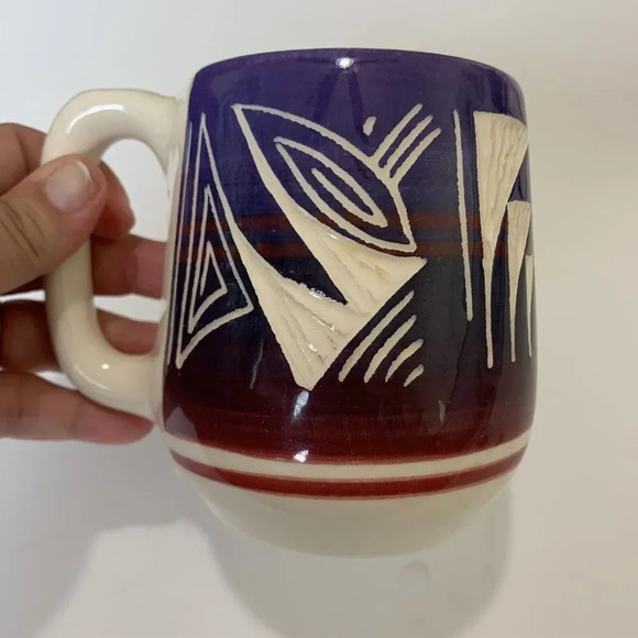 Wing Ute USA Tribal Hand Painted Carved Pottery Coffee Mugs Yazzie Silas Signed - Picture 9 of 12